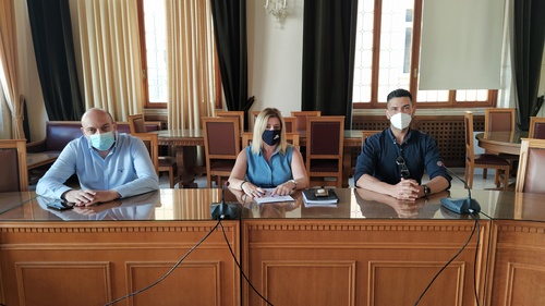    Υπογραφή σύμβασης για την προμήθεια μηχανικών κομποστοποιητών